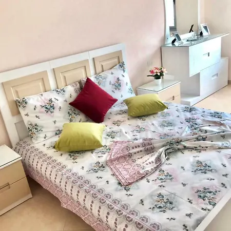 Safiya Apartament *